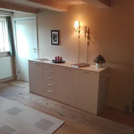 Moen Oekologisk Bed & Breakfast Askeby