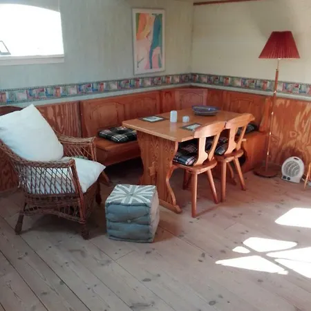 Bed & Breakfast Moen Oekologisk Askeby