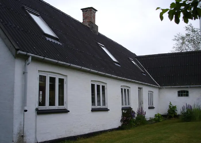 Moen Oekologisk Bed & Breakfast Askeby