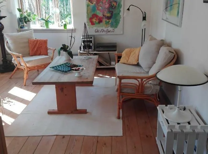 Moen Oekologisk Bed & Breakfast *